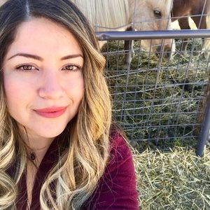 Meet your Posher, Tania cristina